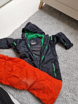 Komplet lyžařská bunda + oteplováky 140–145 cm / 10 let - 2