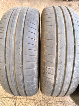 Letní pneu Dunlop 195/65/15 - 2
