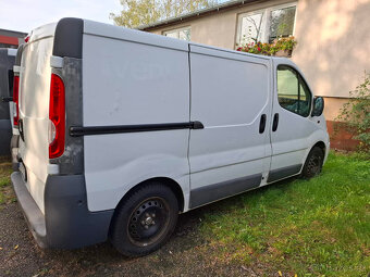 Opel Vivaro 2.0 CDti - 2