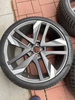 Original sada r 19 Carbone Peugeot 308 gti - 2