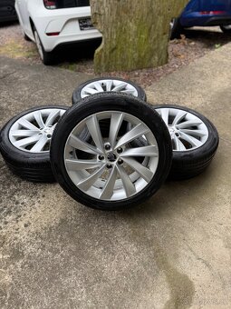 Originální alu kola Škoda 5x112 235/45 R18 Turbine/Pegasus - 2