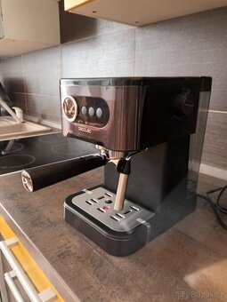 Kávovar na espresso - 2