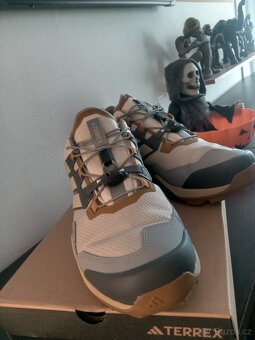 Adidas tereex vel 48 - 2