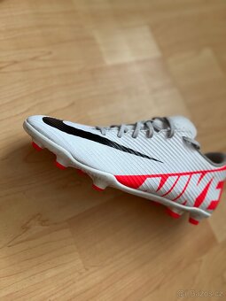 Nike Mercurial Vapor 15 Club FG/MG – Velikost 42 - 2