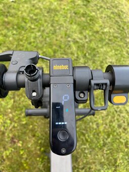 Prodám elektrokoloběžku Segway ninebot G30 - 2