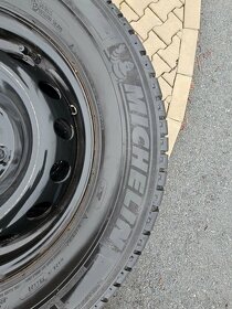 Michelin Agilis 225/65 R16 C - 2