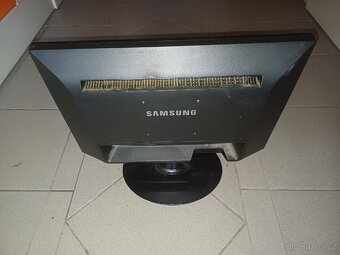 Monitor samsung - 2