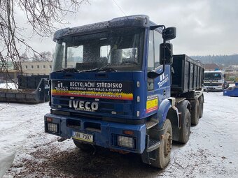 Prodam iveco nosič kontejneru 8x4 - 2