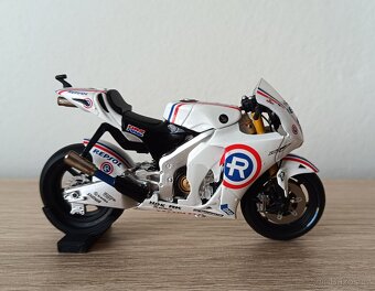 MotoGP Nicky Hayden 1:18 Altaya - 2