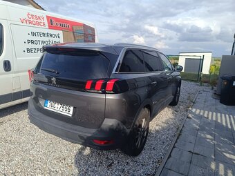 Peugeot 5008 - 2