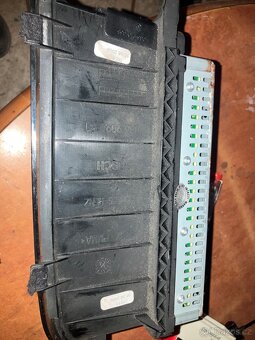 Mercedes S W221 monitor A2219008301 - 2