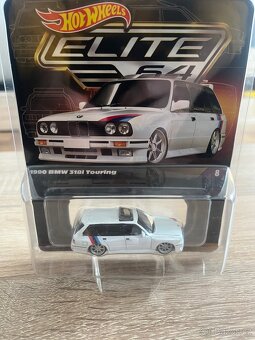 Hotwheels Elite 64 - 2