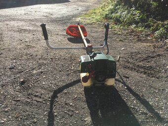 Benzínový křovinořez Parkside PBS 2 D4 - 2