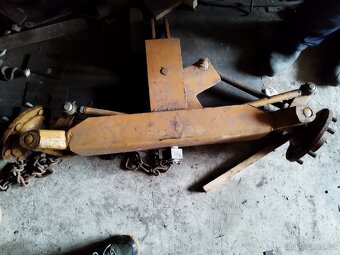 Přední náprava z Balcancar - 2