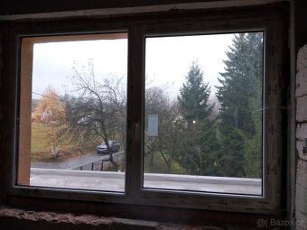 2 okna plastová 1980x1300 mm bílá/ořech - 2