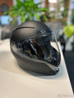 Helma na motorku - 2