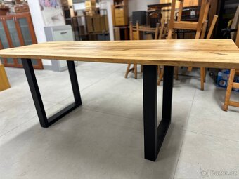 Stůl v industriálním stylu - 2