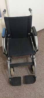 Invalidní vozík Cronos - zánovní - 2