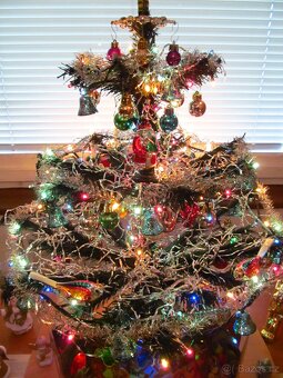 Vánoční stromek + 7 ramenný elektrický svícen... - 2