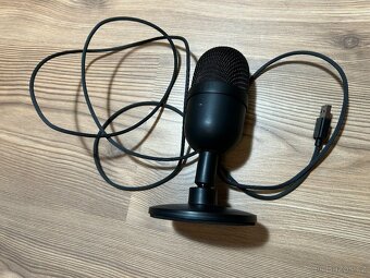 Mikrofon Razer Seiren mini - 2