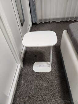 Odkládací stolek - 2