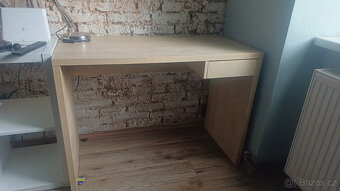 pracovní stolek IKEA - 2