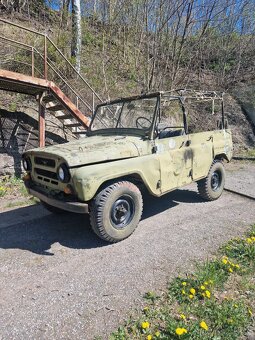 UAZ 469B - 2