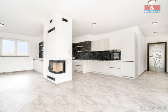 Prodej rodinného domu 4+kk, 127 m², Žiželice - 2