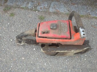 Historická pila Stihl 041 - 2