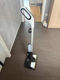 Podlahová myčka KARCHER - 2