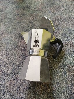 Bialetti Moka Express 6 - 2