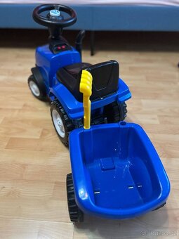 Dětský traktor s přívěsem - 2