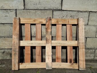 Palety 110x80x12cm. - 2