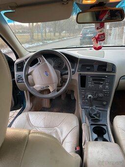 Prodám volvo v70 r.v. 2005 - 2