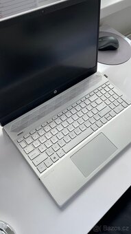 HP Pavilion Laptop 15 - 2