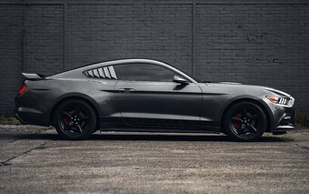 Ford Mustang 3,7 V6 - 2