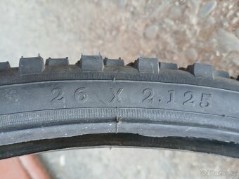 pneu plast na kolo 26x2.125 - 2