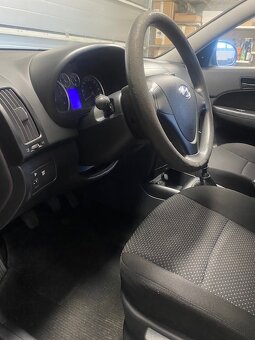 Hyundai i30 1.6CRDi, r.v. 10/2009 - 2