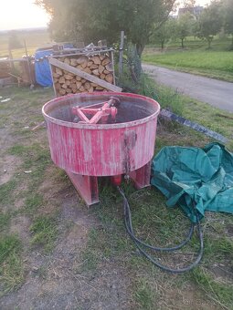Míchačka betonu hydraulická - 2