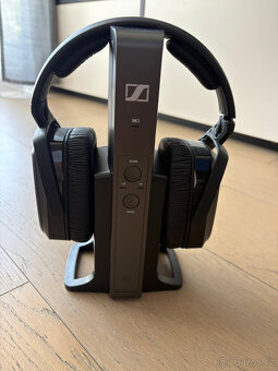 Zánovní bezdrátová sluchátka Sennheiser RS 175 - 2