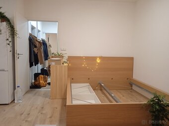 Postel Ikea Malm 180x200 - 2