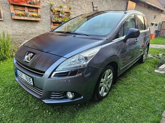 Peugeot 5008 rv. 2012 - 2