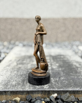 Bronzová socha Afrodita bohyně krásy antická dekorace dárek - 2