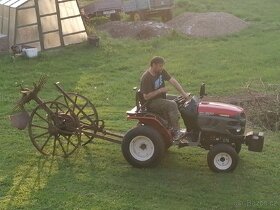 Čert, rozmetac, pluh, oracka na brambory za malý traktor - 2