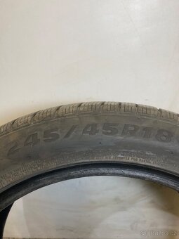 245/45R18 - 2