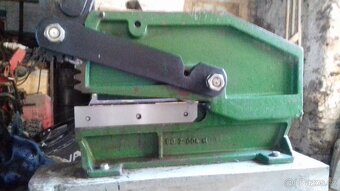 Pákové nůžky - 2