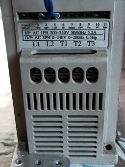 Frekvenční měnič - 2