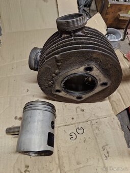 Válec jawa 250 pérák - 2