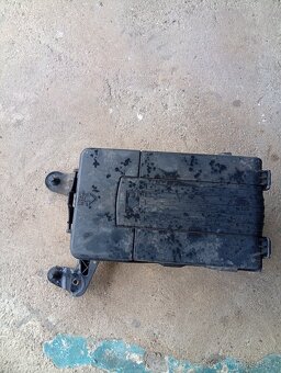 Prodám kryt baterky na škoda Octavia 2 - 2