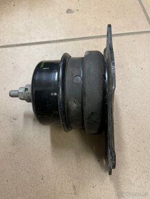 silentblok motoru VAG 6Q0199262AS - 2